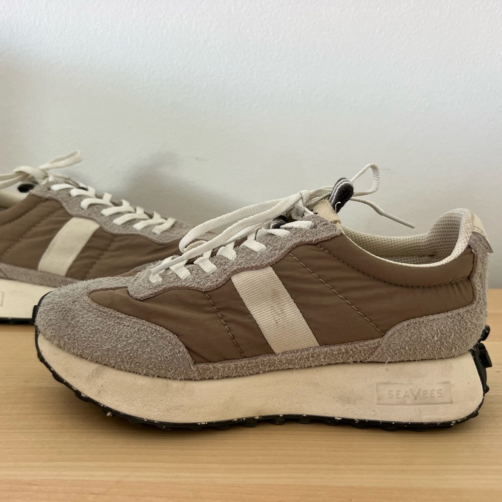 SeeVees Acorn Trainers in Latte - Picture 2 of 8